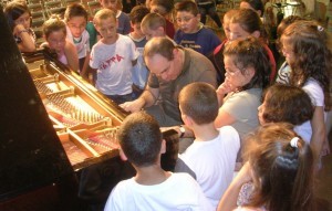 Philippe Cassard et les enfants