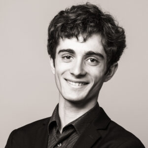 Gaspard Thomas, Elise Bertrand, Stéphanie Huang