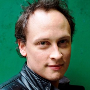 https://www.pianissimes.org/wp-content/uploads/2025/01/Photo-Romain-Descharmes-carree-300x300-1.jpg