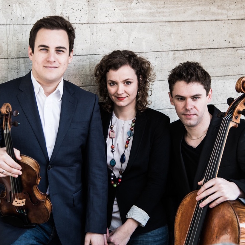 https://www.pianissimes.org/wp-content/uploads/2025/01/Trio-carre.jpeg