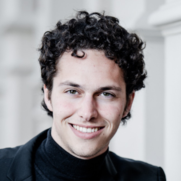 https://www.pianissimes.org/wp-content/uploads/2025/08/Nikola-Meeuwsen-par-Simon-van-Boxtel.jpg